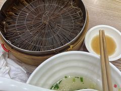 -珊珊小笼馆(仙霞路店)