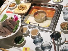 -巴奴毛肚火锅(九洲店)