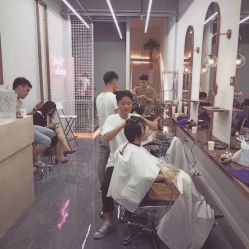 -茶发Salon·烫发染发理发