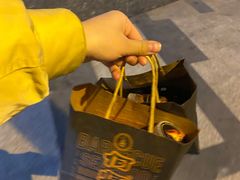 -何师烧烤Pro ·江湖川菜·小龙虾·精酿(太古里旗舰店)