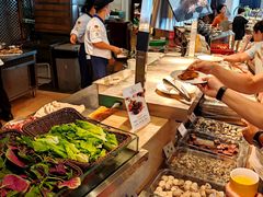 -荣誉国际酒店-云顶旋转餐厅