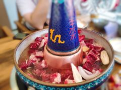-毛辣果·贵州红酸汤牛肉火锅(西单店)