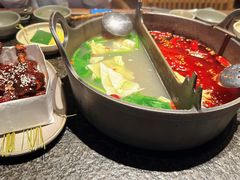 -三出山火锅(南京万象天地店)