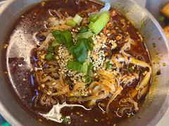 -蓉三少冒烤鸭·四川小吃集(北京首店)