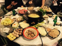 -鲜入围煮花胶鸡海鲜火锅