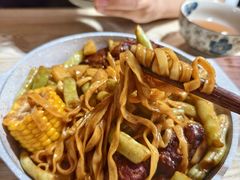 -内蒙焖面大盆骨餐馆(山大路店)