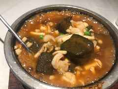 石墨黑方-千百味红餐厅·江西菜(绿地双子塔店)