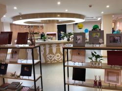 点击看大图 -芳妮豆丁家庭影像馆(宝安店)