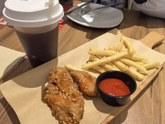 -必胜客(欢乐颂店)