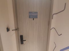-如家商旅酒店(上海徐家汇柳州路桂林公园地铁站店)