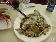 吃了一半才想起拍照的野生黄鱼-海岛渔村大酒店(云霄路店)