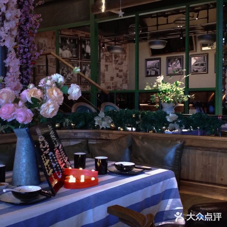 胡桃里音乐餐厅