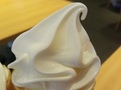 榴莲之神冰淇淋花筒-肯德基(彩云城店)