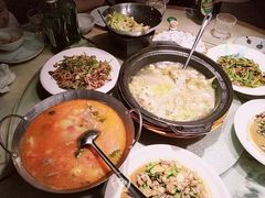 -梁家大院•农家菜(昆山会展中心店)