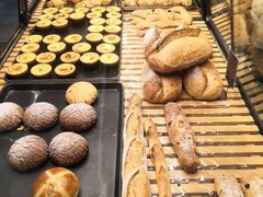 -Dough&Joe团憩(瑞虹天地月亮湾店)