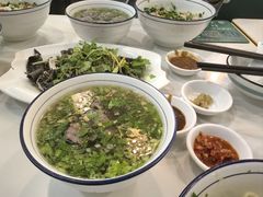 -辉程汤粉(沿江店)