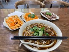 -李先生牛肉面大王(上海站南广场店)