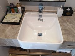 -黄河美华酒店(兰州高铁西站七里河黄河大桥店)