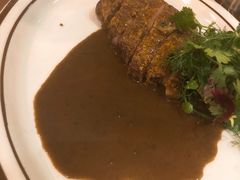 烤猪里脊配蒜蓉黄油土豆-LA MAISON公鸡和龙(蛇口店)