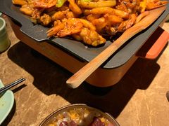 炭火干锅虾+鱿鱼须-炭舍干锅·烤鱼(扬名广场店)