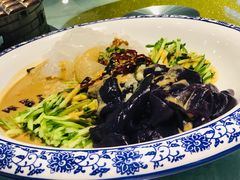 风味大拉皮-老六杀猪菜(进乡街店)