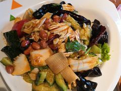 -千纸鹤嫩汁烤肉(学府店)