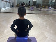 -港龙舞蹈·成人少儿舞蹈培训(深圳湾校区)