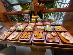 -银米·云南传统过桥米线(双廊黑金冠店)