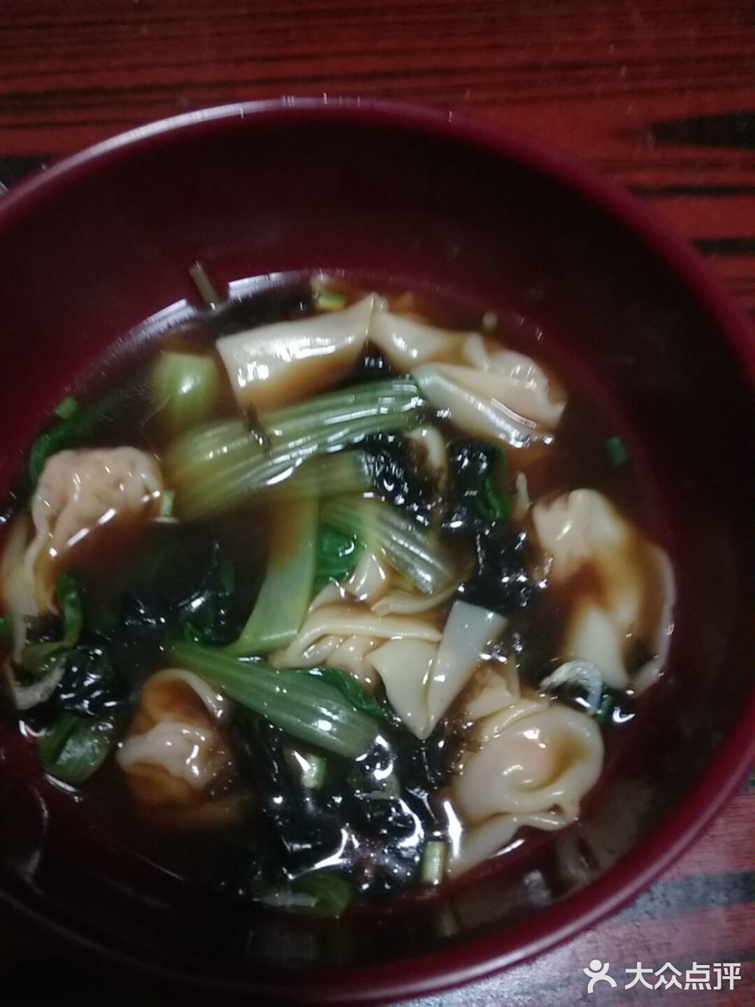 馅包的馄饨，味道还是不错的，猪肉
