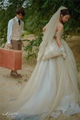 -易摄影婚纱摄影工作室