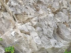 -鬼笑石后山停车场