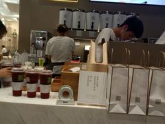 -奈雪的茶(市百一店)