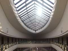 -上海滴水湖皇冠假日酒店