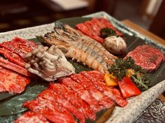 -炼火烤肉店