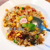 来披萨店换个口味，打个培根炒饭的卡吧！