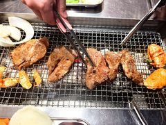 -马路牙子烧烤音乐酒馆(望京店)