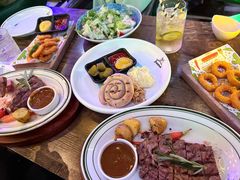 -Famous肥猫墨西哥音乐餐吧(五棵松华熙LIVE店)