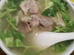 -伊兰麒兰馨园·川菜·清真馆(339电视塔店)