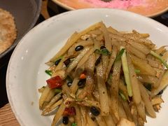 -吃饭皇帝大土家民族菜(正大广场店)