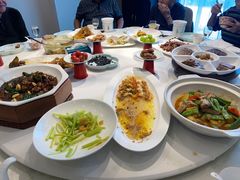 -鲁菜根·泰安菜(万达店)
