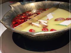 -九鼎轩脆毛肚火锅(三钢里店)