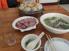 -小叶大馅饺子城
