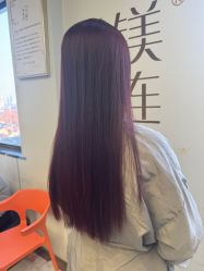 -镁连社·美联社