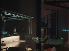 -瑰丽酒店·海吧·天际下午茶·现场DJ·天台酒吧