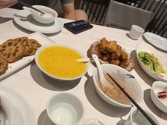 -楚山晓·湖北菜(武汉光谷K11店)