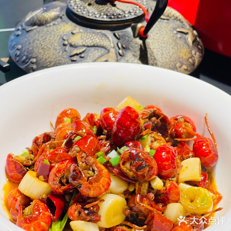 这家川菜馆的烤鱼都是活鱼现杀‼️