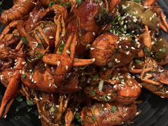 -巴厘龙虾·榜首油焖大虾(音乐学院·沿江酒馆店)