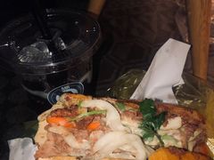 -Bánh Mì Huynh Hoa