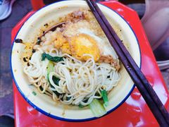 -张记奔吃小面