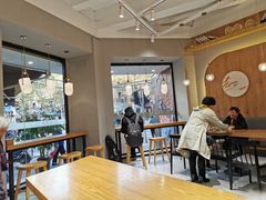 大堂-小桃园·豆浆油条(复兴中路店)